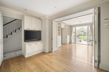 6 bedroom terraced house to rent - Photo 4