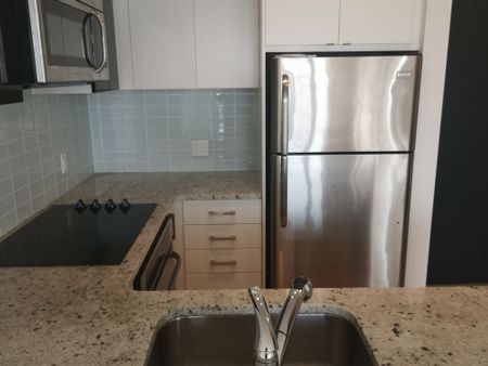 For Lease - 89 Dunfield Avenue Unit# 2708, Toronto, Ontario - Photo 5