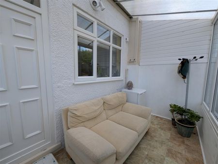 2 BED Semi-detached house To rent - Photo 2