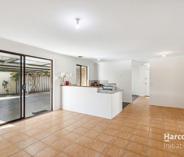 QUIET LIVING SPACE - Photo 4