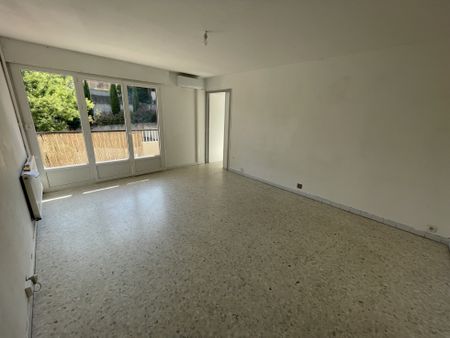 Appartement 65.99 m² - 3 Pièces - Nîmes (30900) - Photo 4