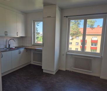 Västerviksgatan 21, 74562, Enköping - Photo 1