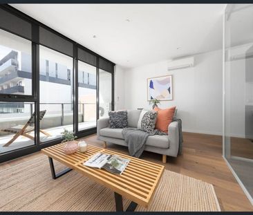 Modern Luxury in the Heart of Heidelberg - Photo 2