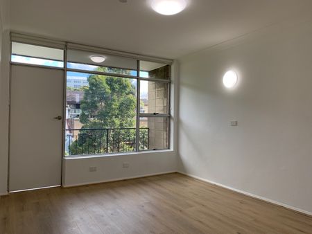 20/640 Crown Street, Surry Hills NSW 2010 - Studio For Rent | Domain - Photo 4