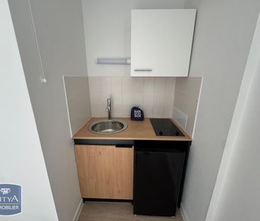 Location Appartement 1 pièce 22m² POITIERS 86000 - Photo 3