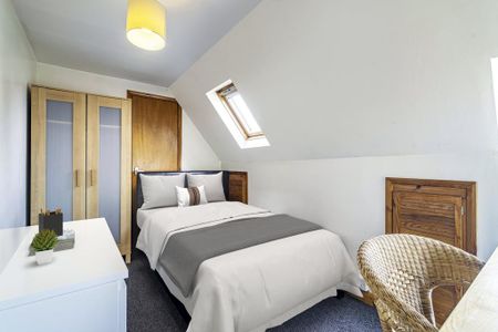 5 bedroom semi-detached house to rent - Photo 5