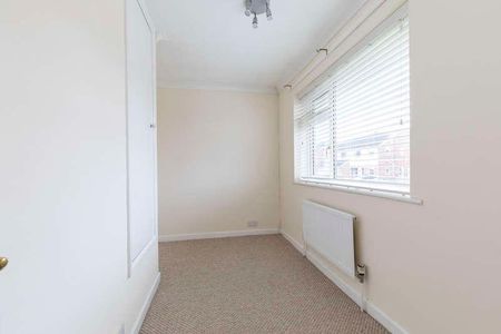 Paddocks Lane, Cheltenham, GL50 - Photo 5