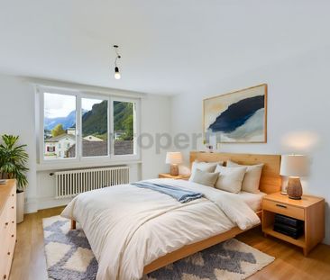 Sonnige 2.5-Zimmer-Wohnung mit Idylle in Luchsingen - Photo 4