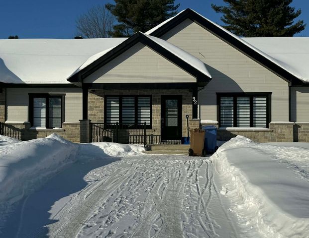 À louer / Appartement - Photo 1