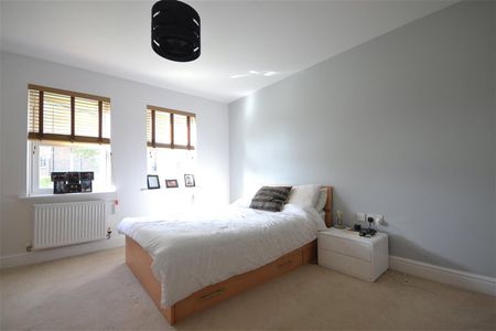 Eastman Way, Epsom, Surrey, KT19 8BZ - Photo 5