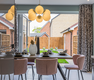 4 bedroom detached house to rent - Photo 3