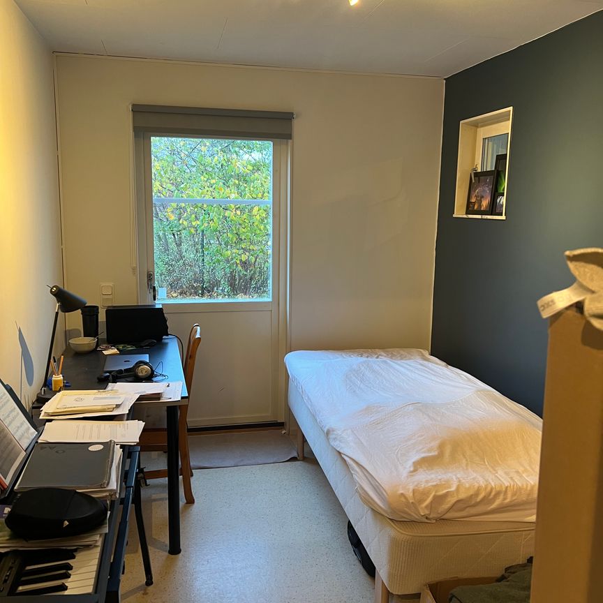 Ättehagsvägen, Täby - Foto 1