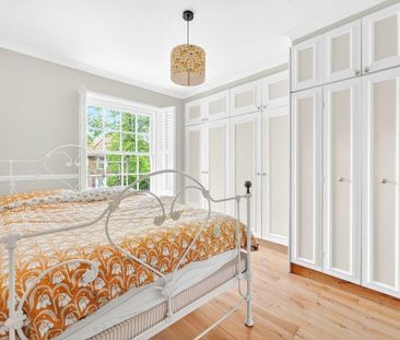 4 bedroom semi-detached house to rent - Photo 1