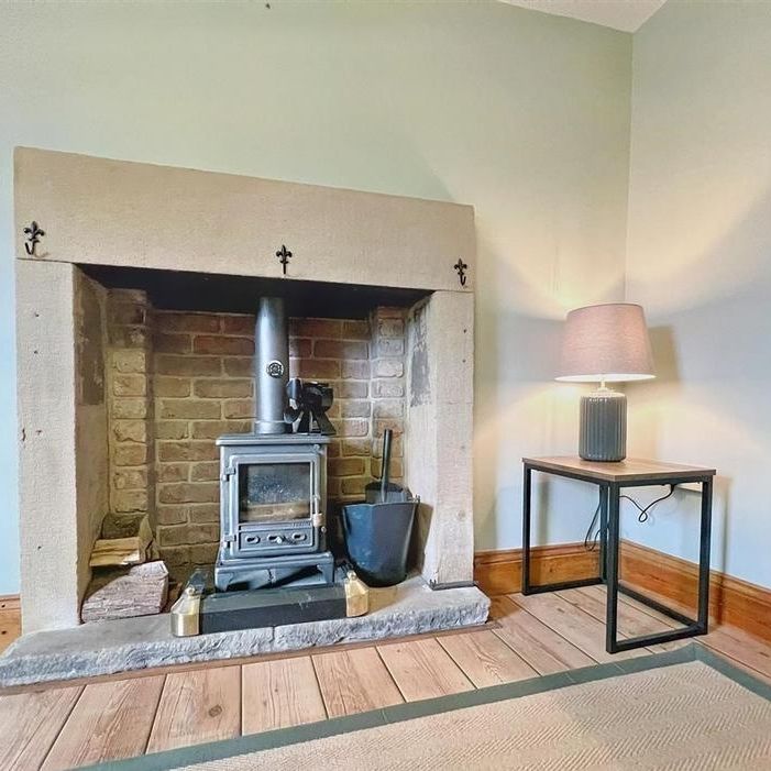 3 bedroom cottage to rent - Photo 1