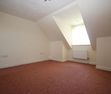3 bedroom terraced house to rent - Photo 2