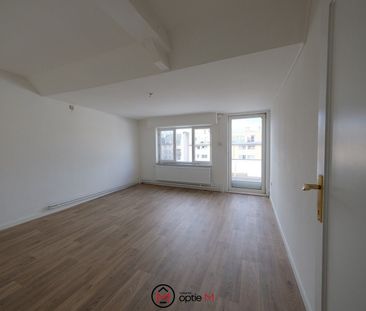 Ruim appartement te huur in het hart van Zonhoven - Photo 6