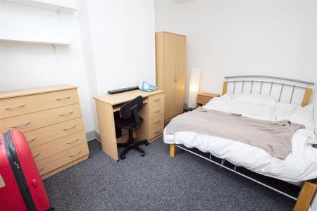 3 bedroom house to rent - Photo 2