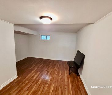 For Lease - 26 Richardson Drive Unit# Basement, Aurora, Ontario - Photo 6