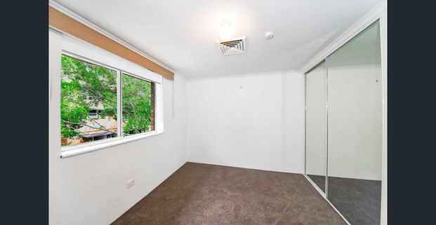 Top Floor - Direct River view - Photo 1