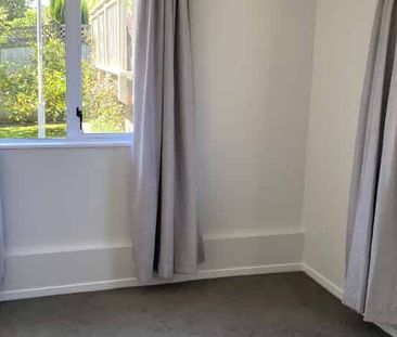 Sunny, Quiet, and Cozy House for Rent! - Photo 1