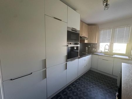 Appartement 4 pièces meublé- Chatou - Europe, - Photo 4