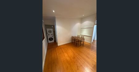 Furnishing, Water, Gas & Internet included in the rent. - Photo 5