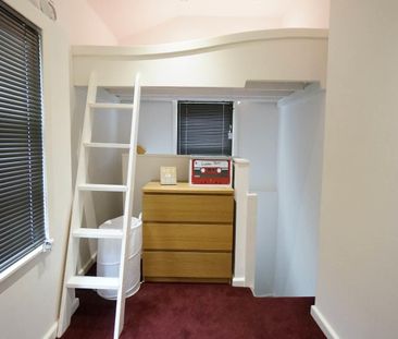 Flat A, 5 Fron Dirion - Photo 5