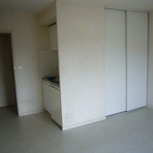 Appartement à louer, 1 pièce - Angers 49000 - Photo 3