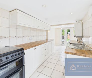 3 bedroom end of terrace house to rent - Photo 5