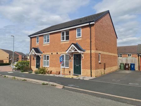 3 Bedroom Semi detached on the popular Marston Grange - Photo 2