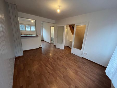 Location Appartement 4 pièces 71m² MARCQ EN BAROEUL 59700 - Photo 3