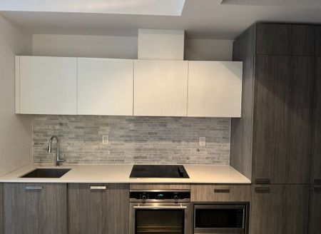 For Lease - 50 Charles Street Unit# 2308, Toronto, Ontario - Photo 2