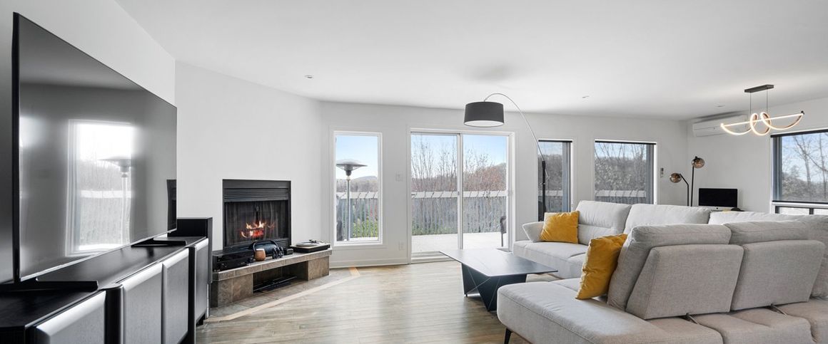 À louer / Maison à étages - Photo 1