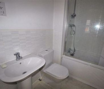 3 bed house to rent in - Photo 5