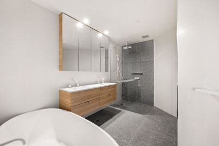 Thinking of selling? Contact our agent - Photo 3