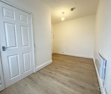 1 bedroom terraced house to rent - Photo 2