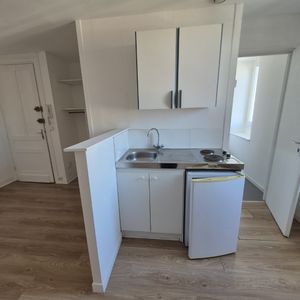 Location Appartement 1 pièce 22m² LILLE 59000 - Photo 2