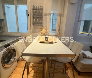 Apartamento de alquiler en Altamirano, Argüelles - Photo 1