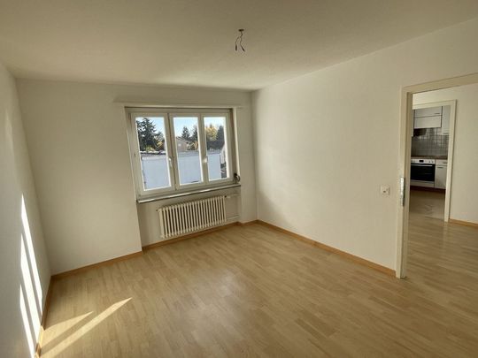 "Helle 4.5 Zimmerwohnung" - Photo 1