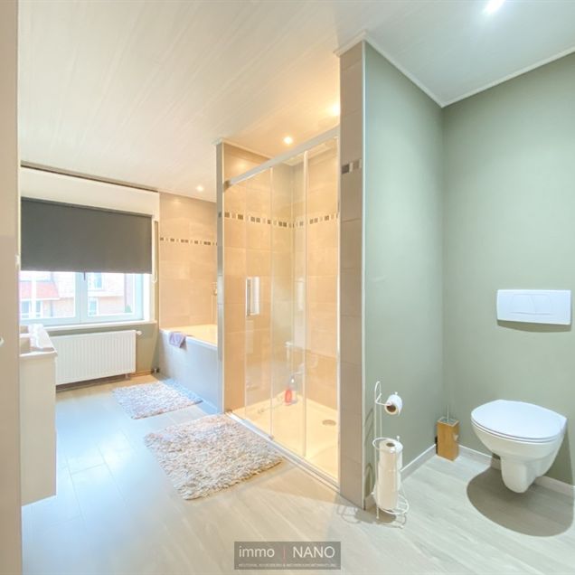 Ruime gerenoveerde woning met 3 slaapkamers in hartje Oud Knokke⁠ ⁠​ - Photo 1