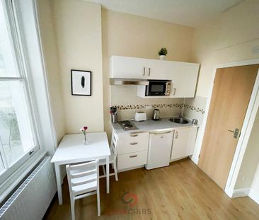 Studio to rent - Photo 3