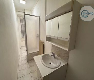 Location Appartement 1 pièce 37m² NICE 06000 - Photo 6