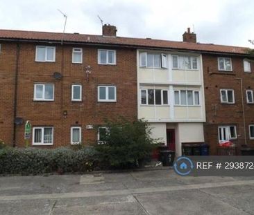 2 bedroom flat to rent - Photo 4