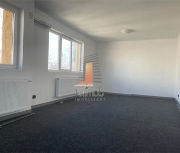 Vitan Mall, duplex in vila 440 mp, 10 camere - Photo 6