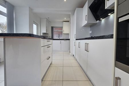 Duxford Road - Photo 2