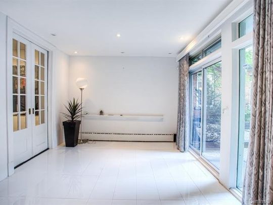 Rue St-Hubert, H2L 4A5, Montréal - Photo 1