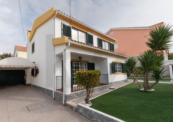 Moradia T5 em Setúbal