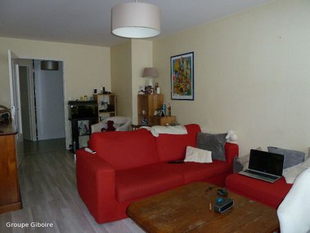 Appartement T3 à louer Saint Gregoire - 69 m² - Photo 4