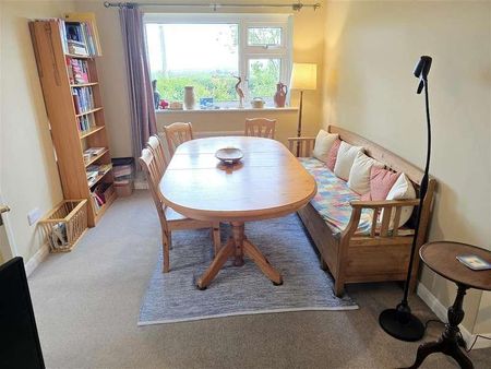 Manston, Sturminster Newton, Dorset, DT10 - Photo 2