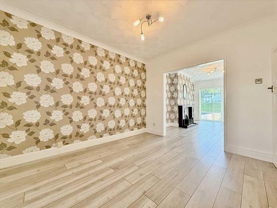 2 bedroom bungalow to rent - Photo 1